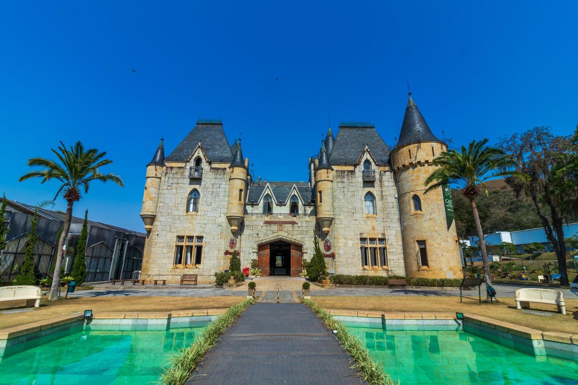 Castelo De Itaipava - Hotel, Eventos E Gastronomia Zewnętrze zdjęcie